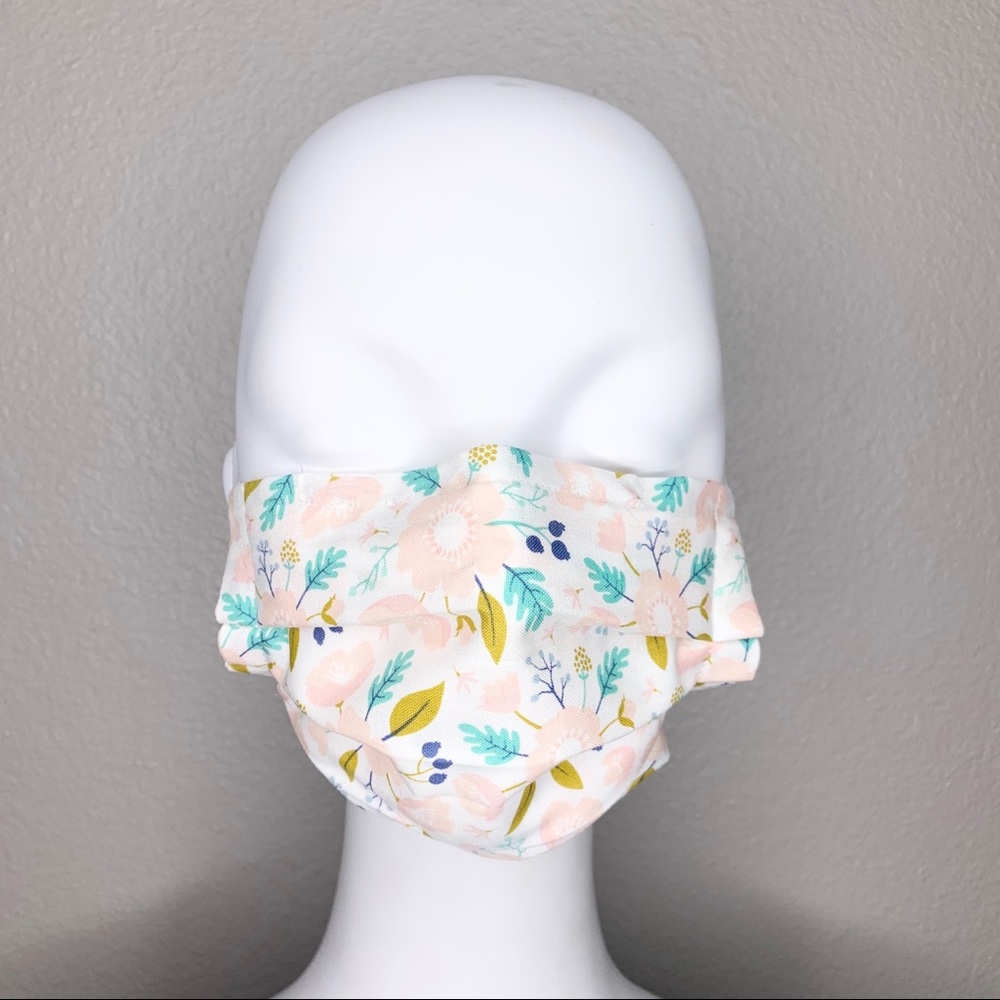 Cute White Mask w Pink Floral w Nose Wire & Pocket